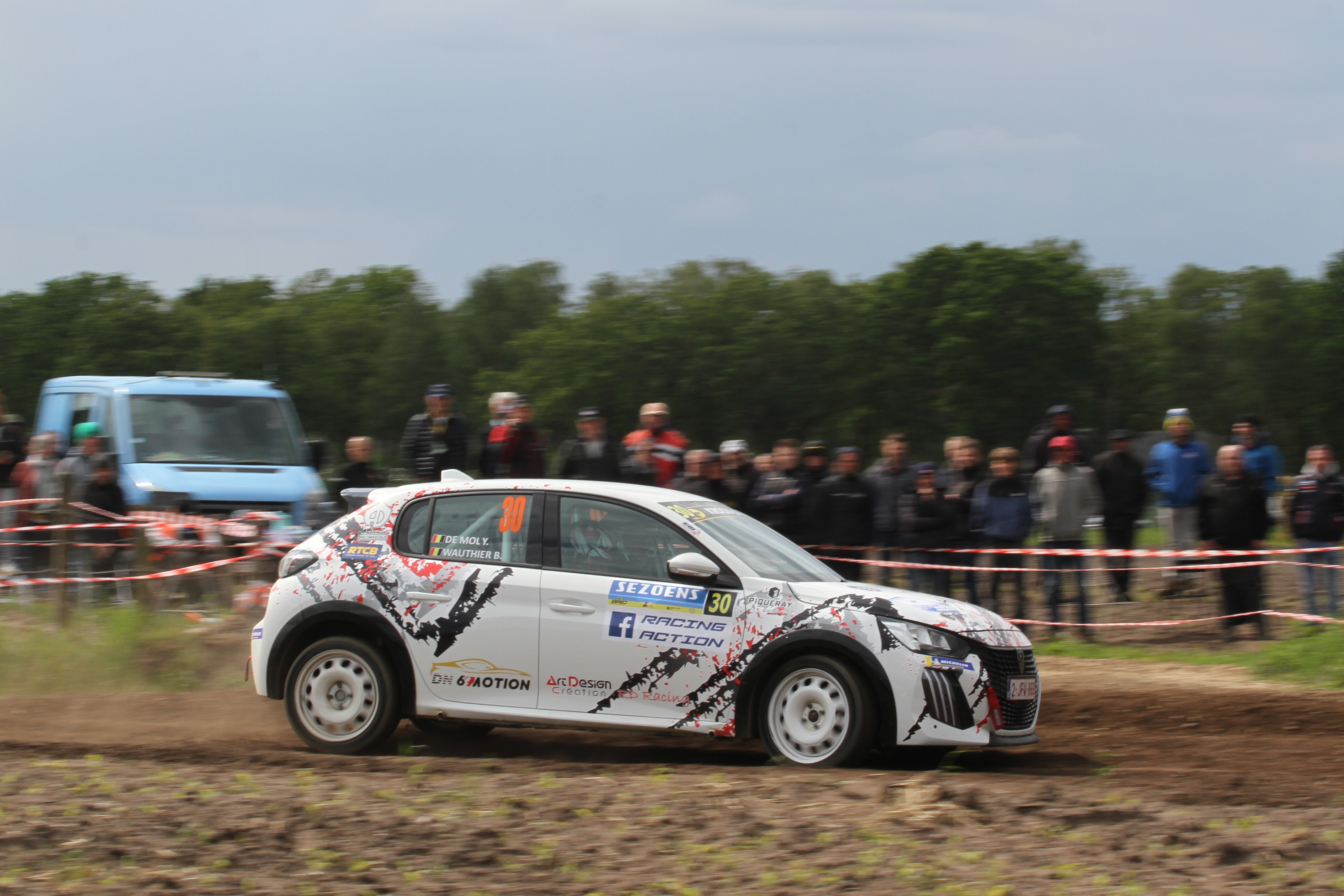 Benoit Wauthier neemt de leiding in het Junior BRC