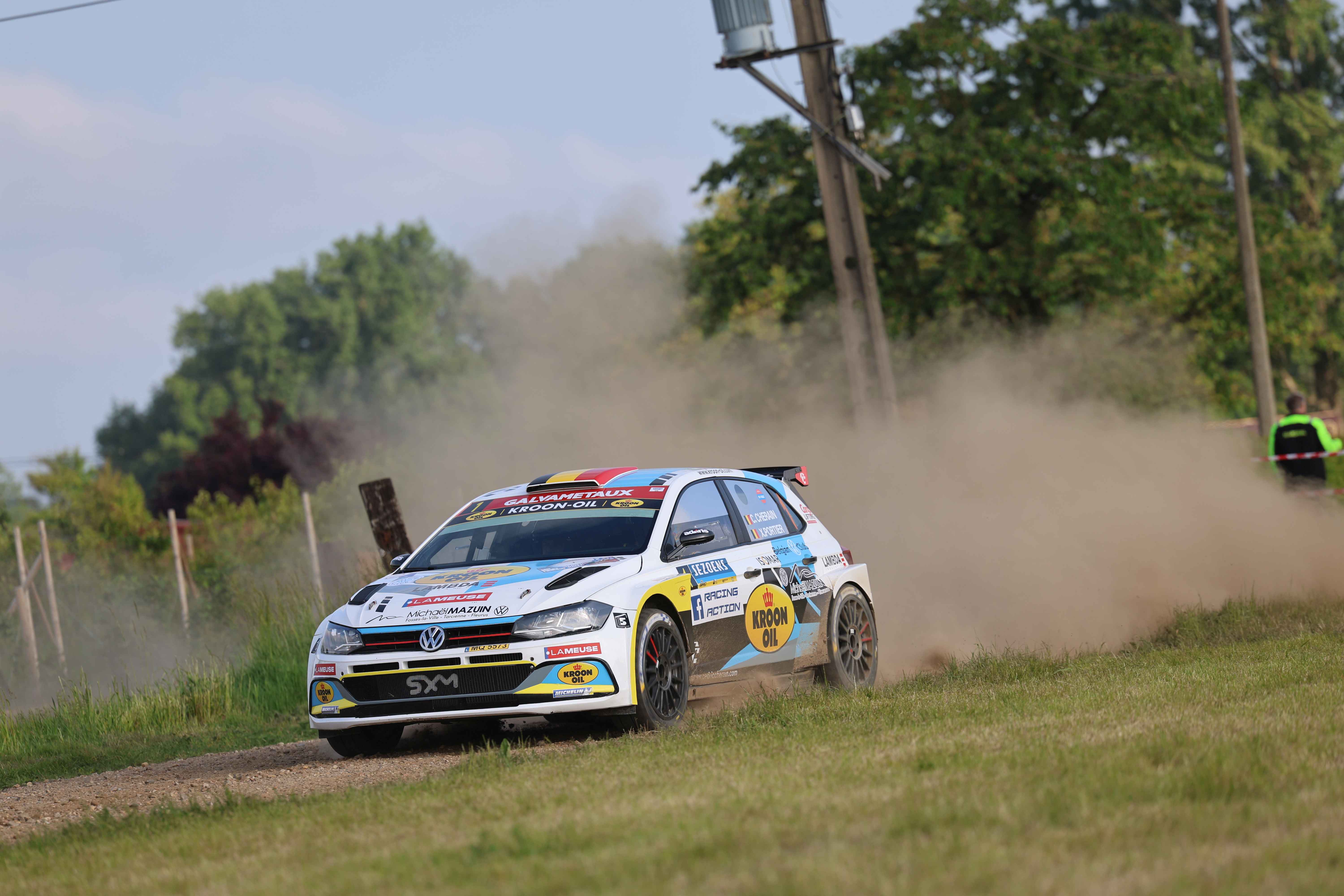 Jos Verstappen heer en meester op de maaskiezel